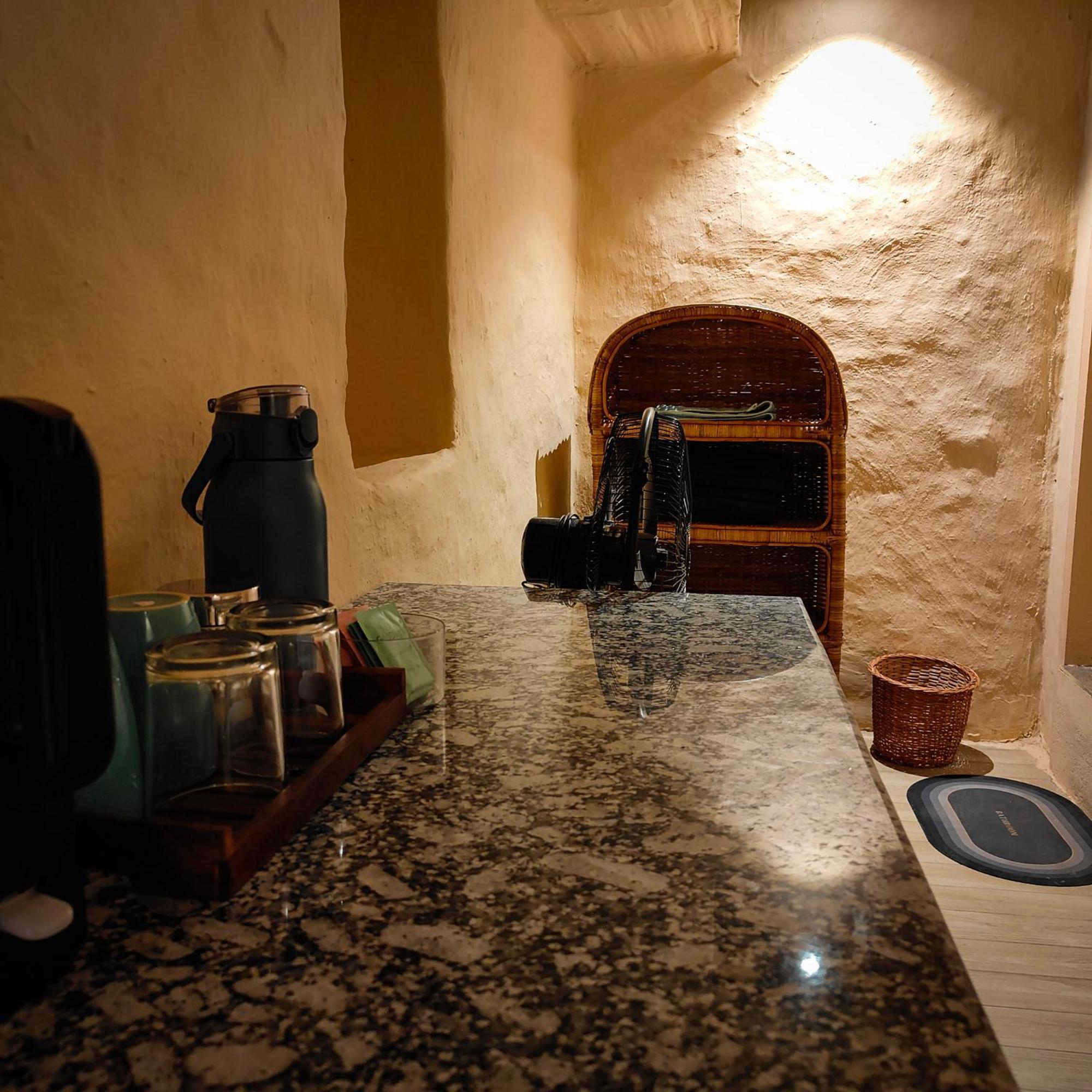 Cafe Buransh Sari Exterior foto