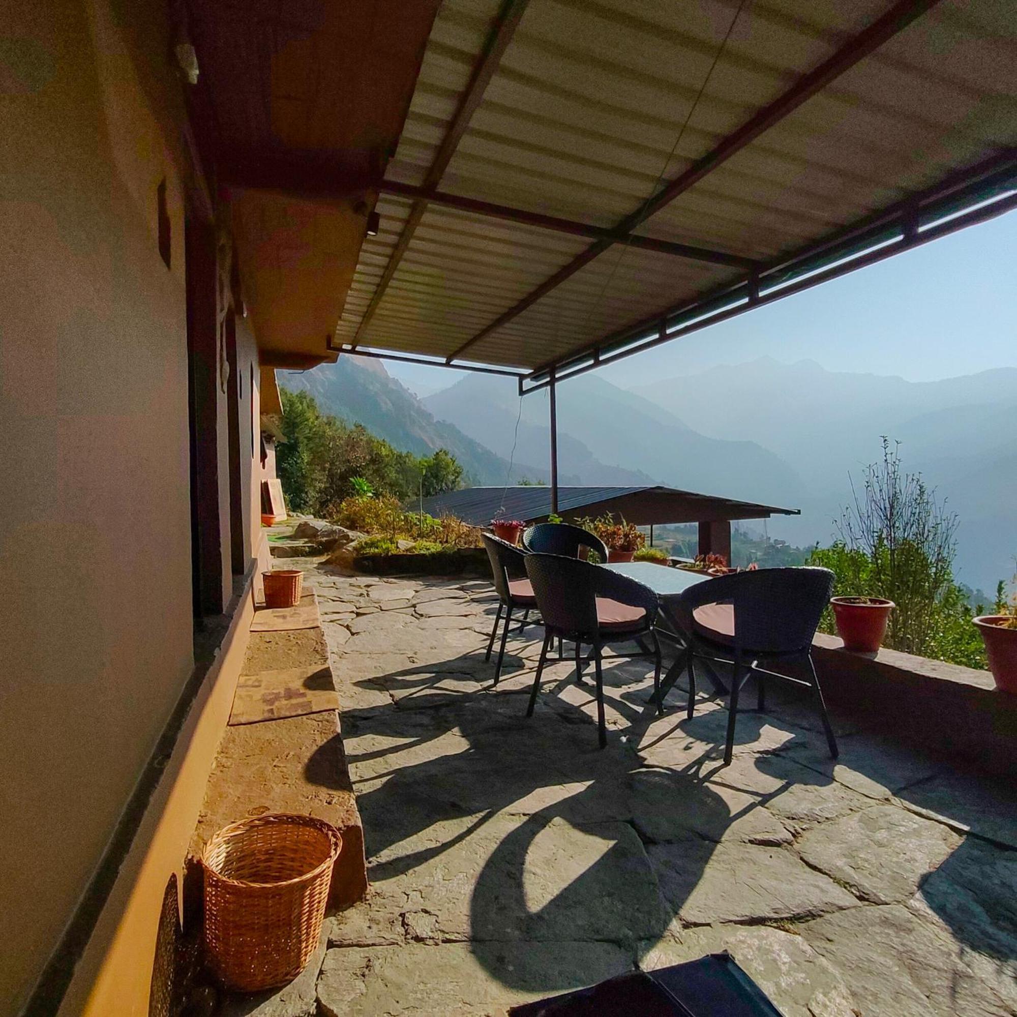 Cafe Buransh Sari Exterior foto